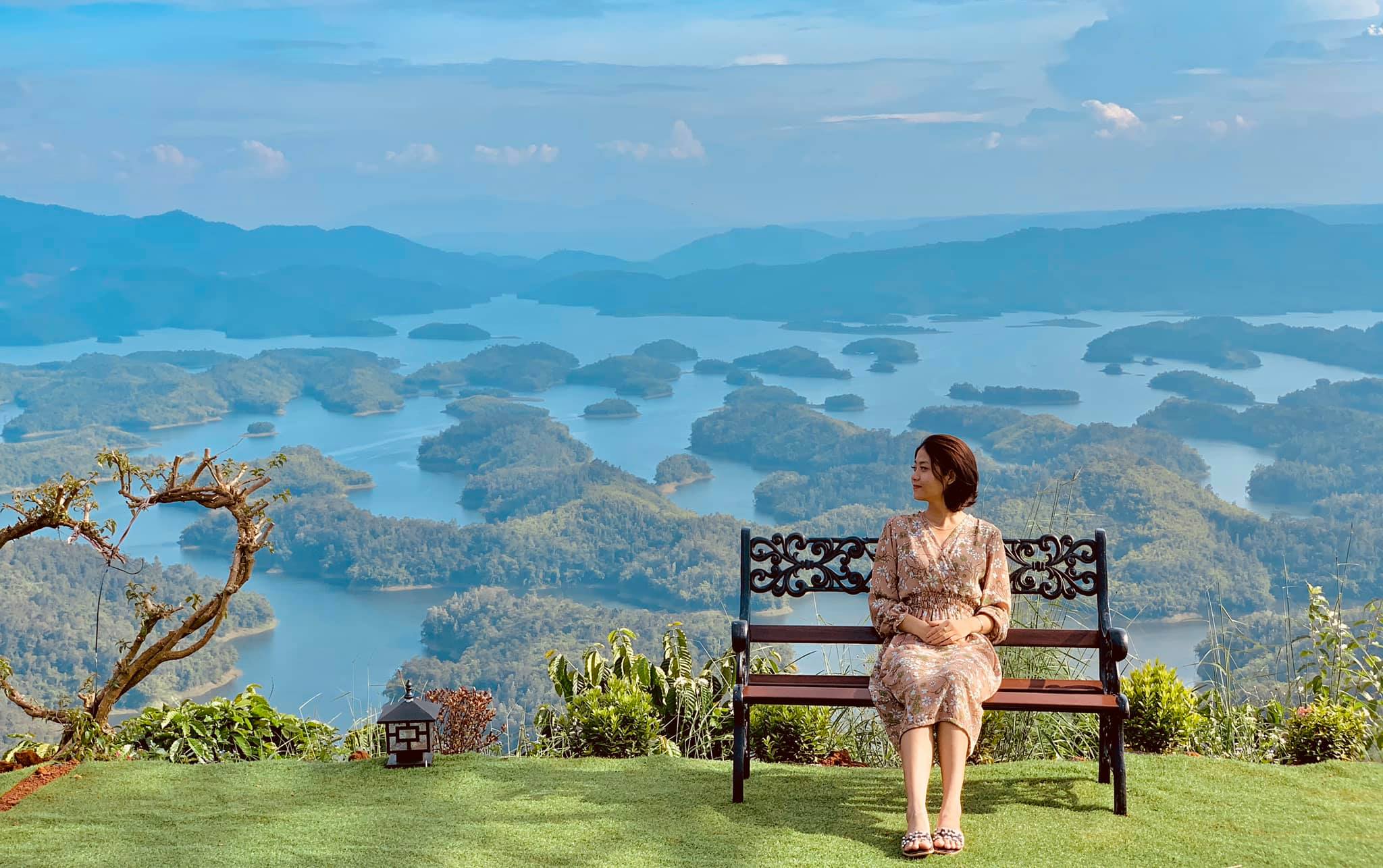 Hồ Tà Đùng là một điểm tham quan không thể bỏ qua khi du lịch Đắk Nông