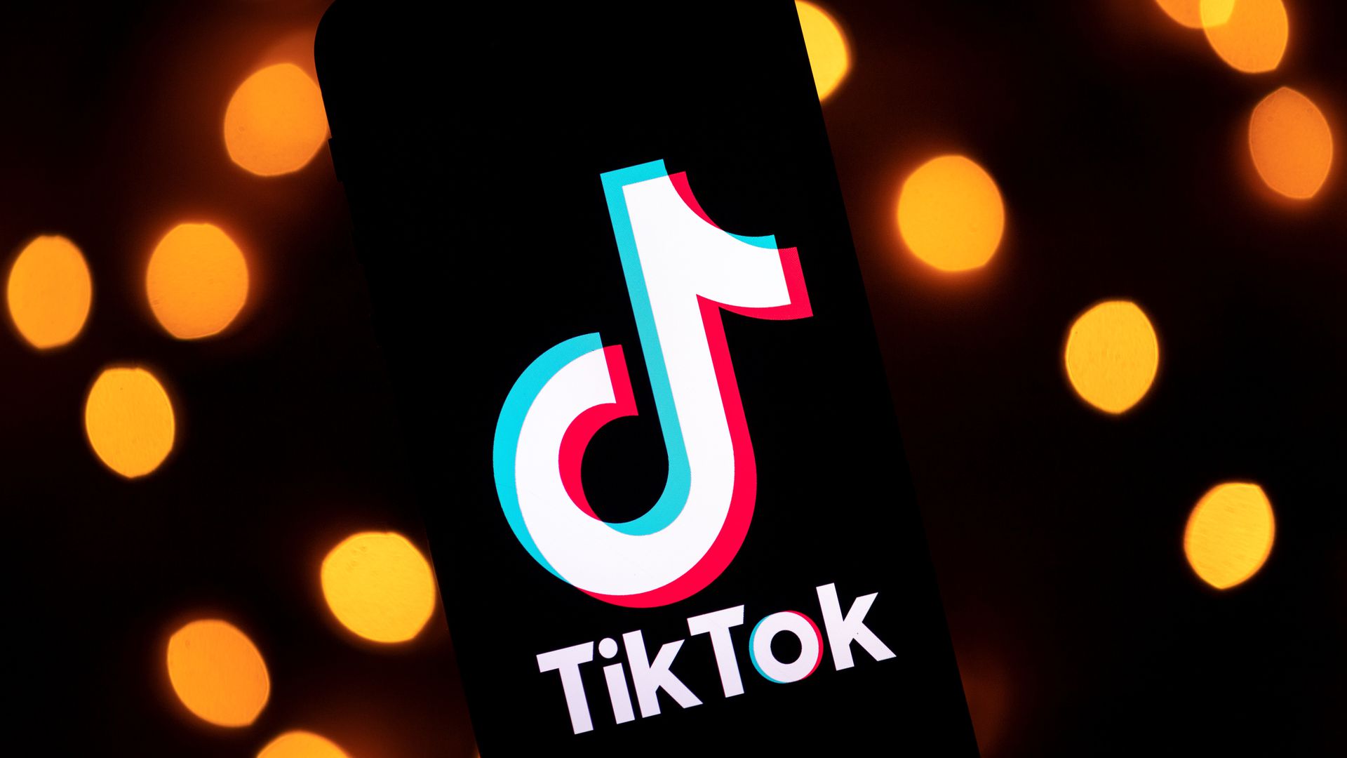 TikTok tổ chức cuộc thi phim ngắn TikTok 2021 dành cho người Việt